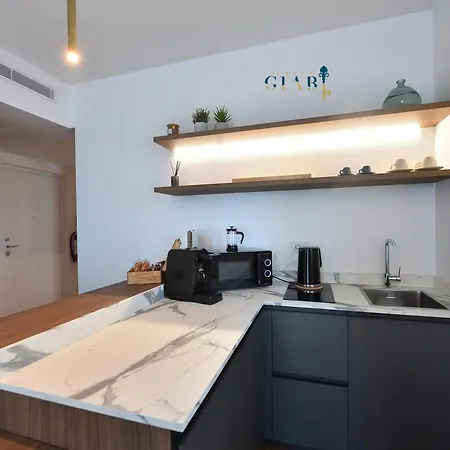 Dimora Giabi Sea View Apartamento *