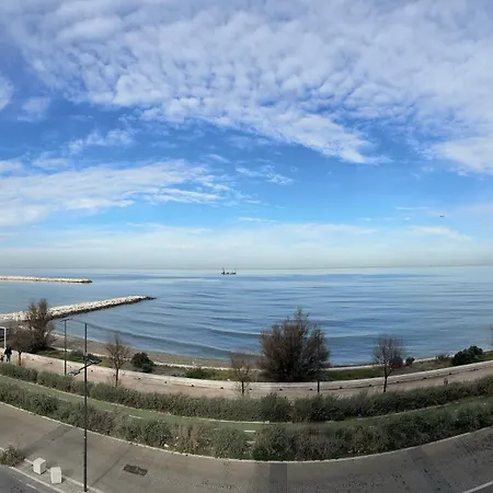 Dimora Giabi Sea View *