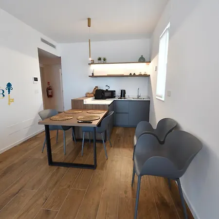 Dimora Giabi Sea View Appartamento Bari