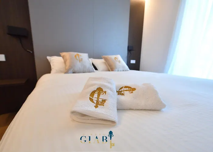 Dimora Giabi Sea View Апартаменти *